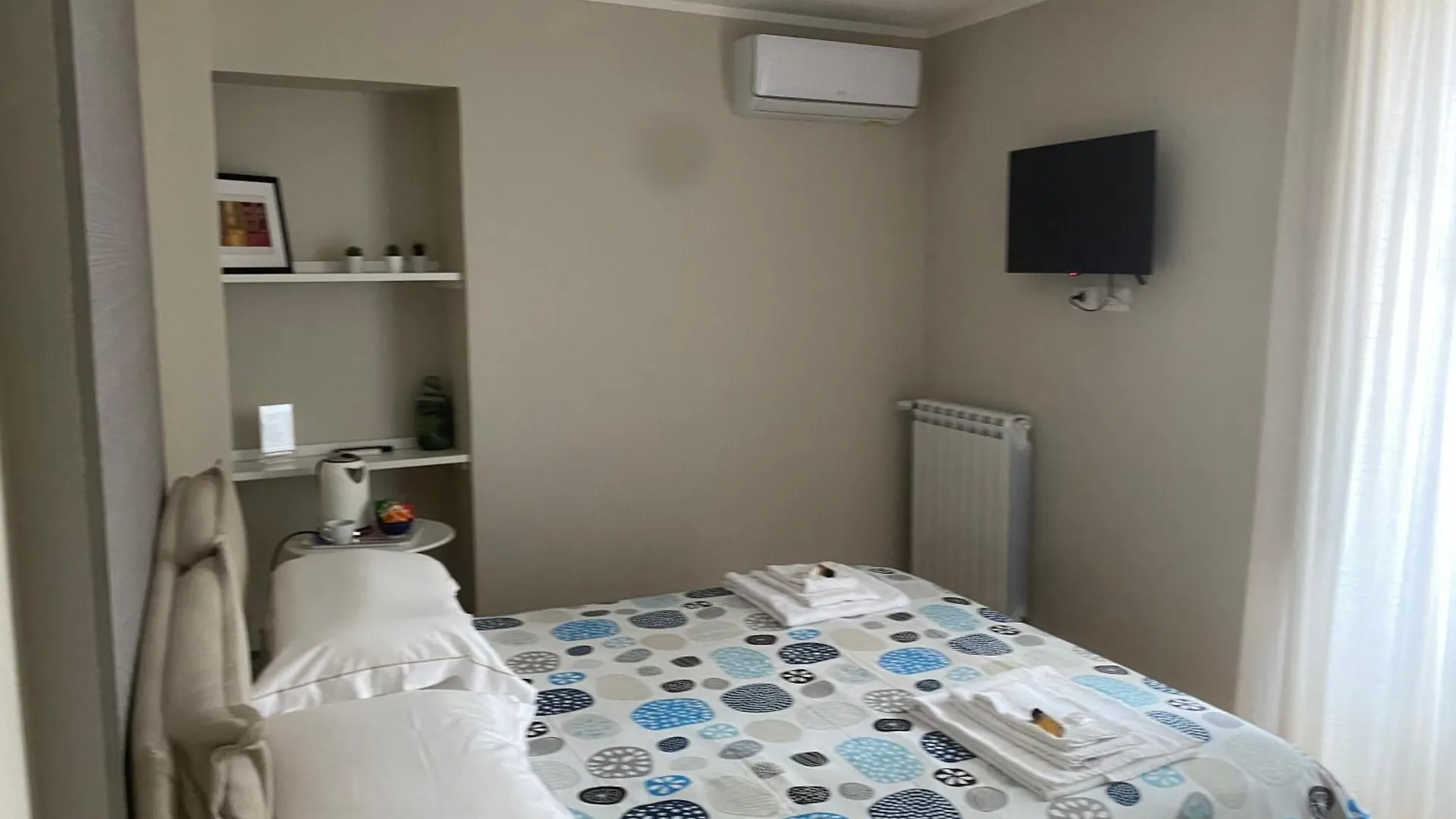 B&B Suite Cutelli Catane Couette-café
