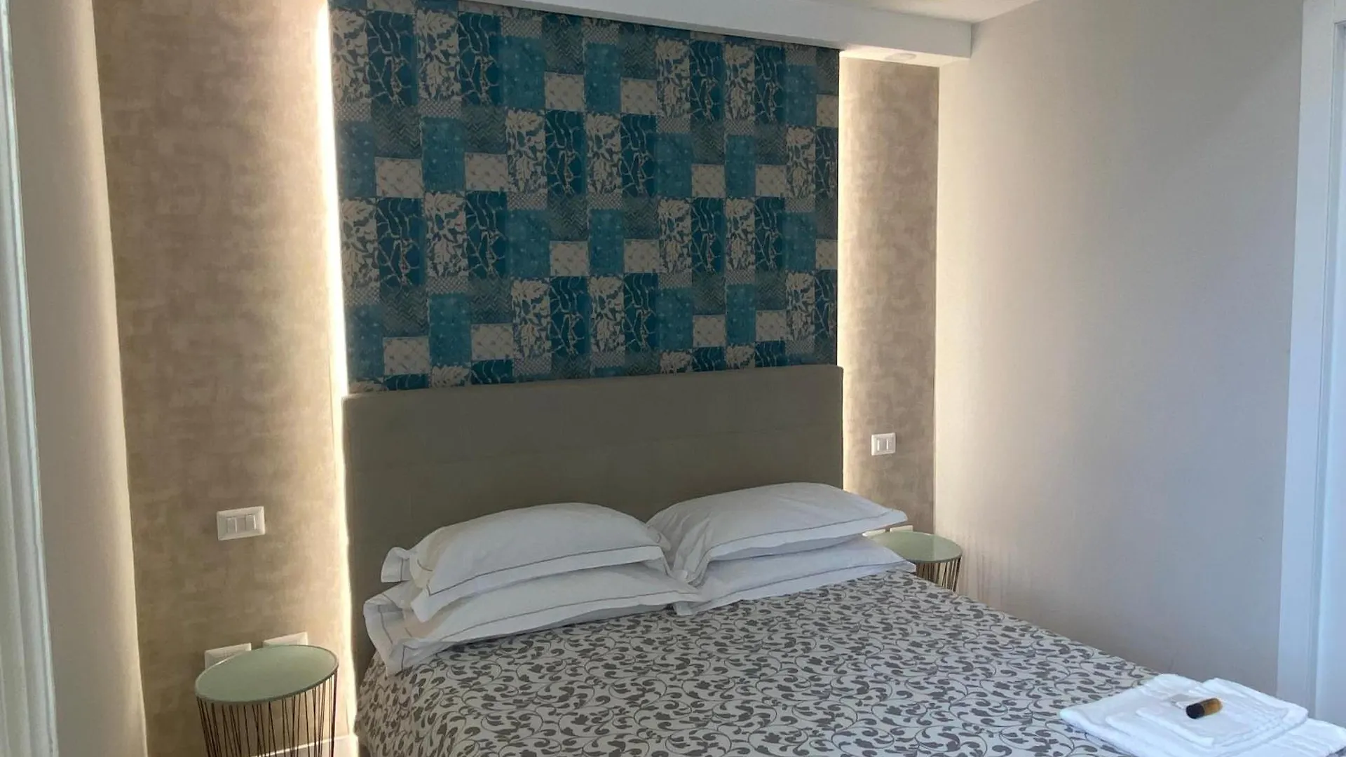 B&B Suite Cutelli Catane Couette-café